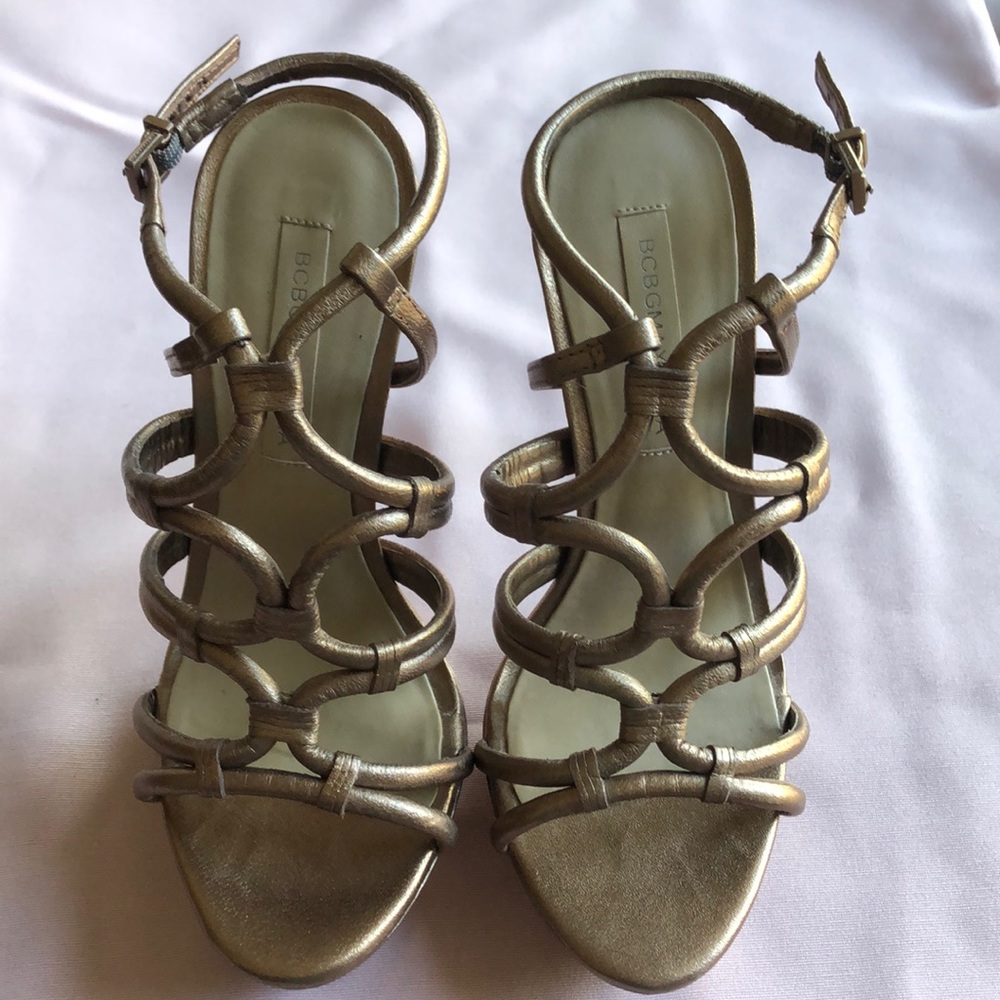 BCBGMAXZARIA Gold Heels
